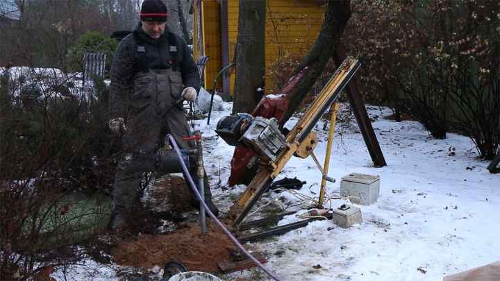 Бурение абиссинской скважины