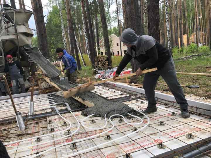 Утепленная шведская плита под деревянную баню