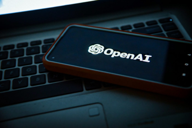 Эдвард Сноуден обвиняет OpenAI в широкомасштабном шпионаже