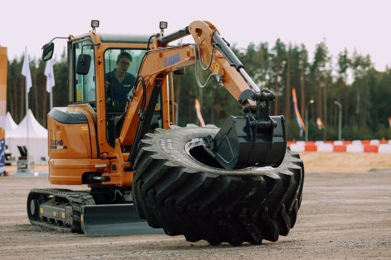 Международные соревнования по гольфу и биатлону на дорожной спецтехнике пройдут в июле под Тверью