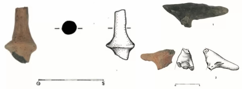 Доисторические мраморные шарики, свистульки и другие следы детских игр бронзового века, обнаруженные в Карпатском бассейне